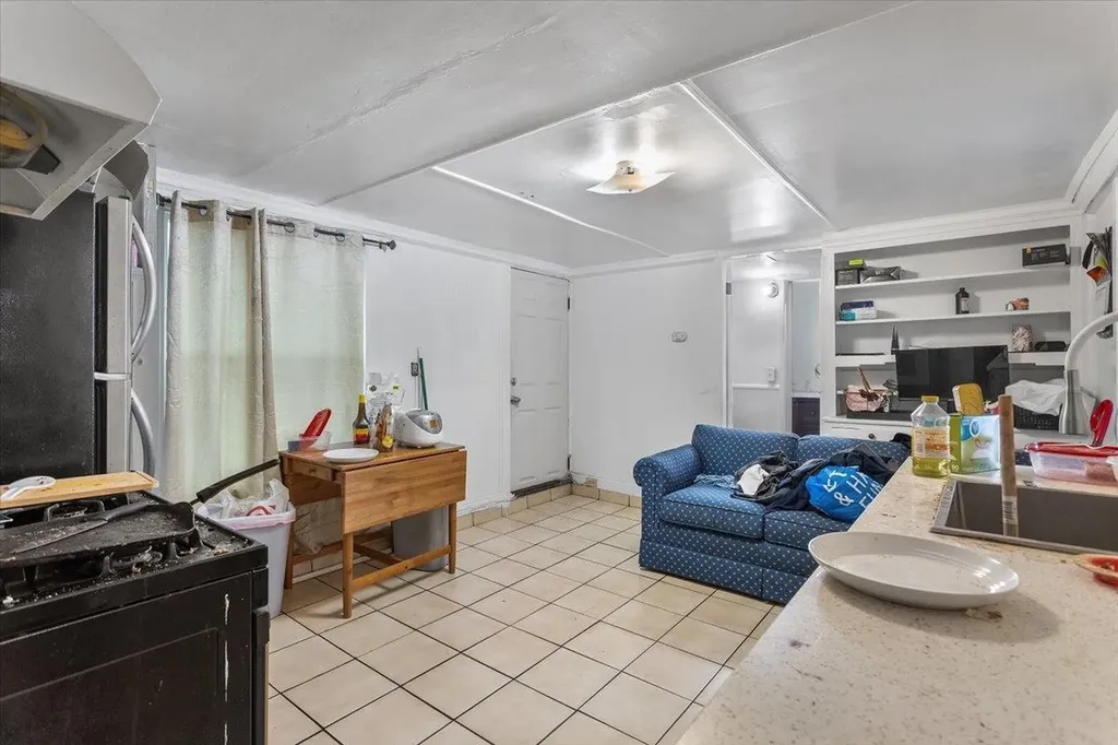 3109 Elmwood Oakland CA 94601