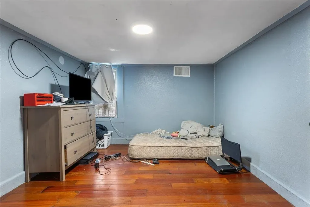 3109 Elmwood Oakland CA 94601