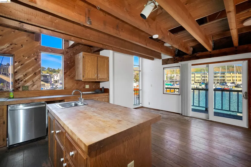 1293 Sanderling Island Richmond CA 94801