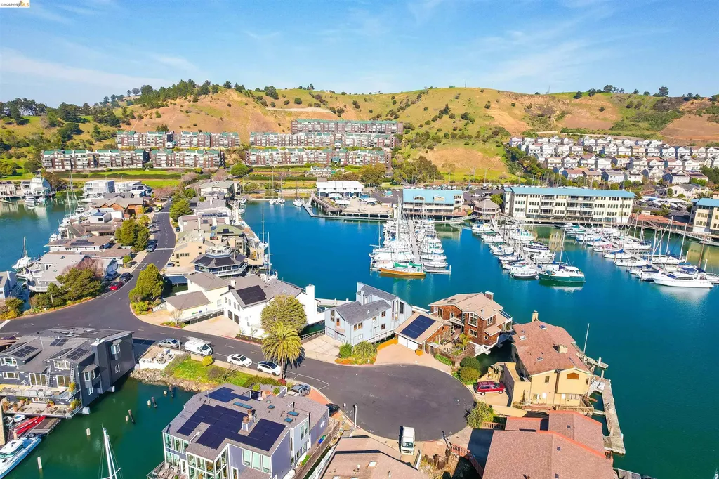 1293 Sanderling Island Richmond CA 94801