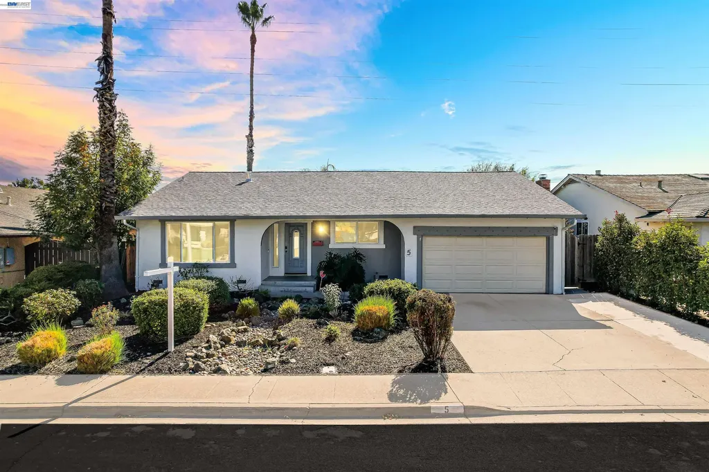 5 Terranova Drive Antioch CA 94509