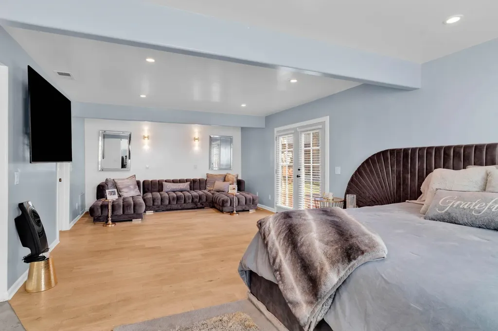 2468 Maxwell Avenue Oakland CA 94601