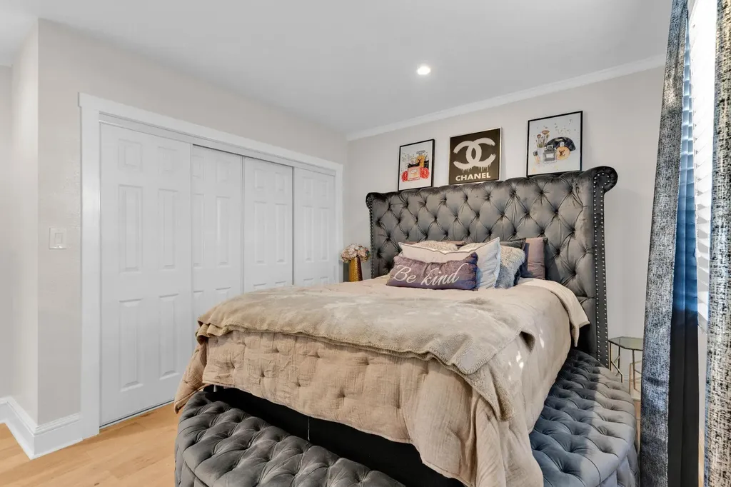 2468 Maxwell Avenue Oakland CA 94601