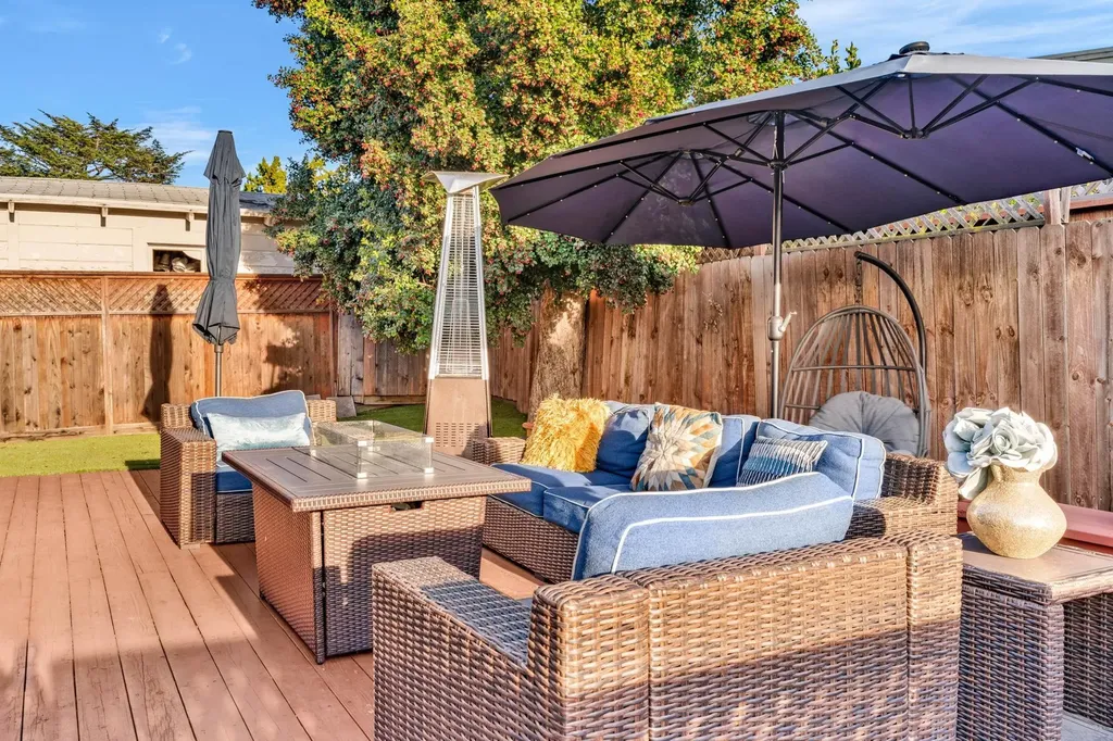 2468 Maxwell Avenue Oakland CA 94601