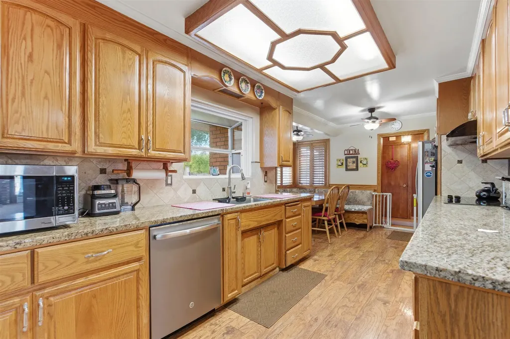 27 Barrie Drive Pittsburg CA 94565