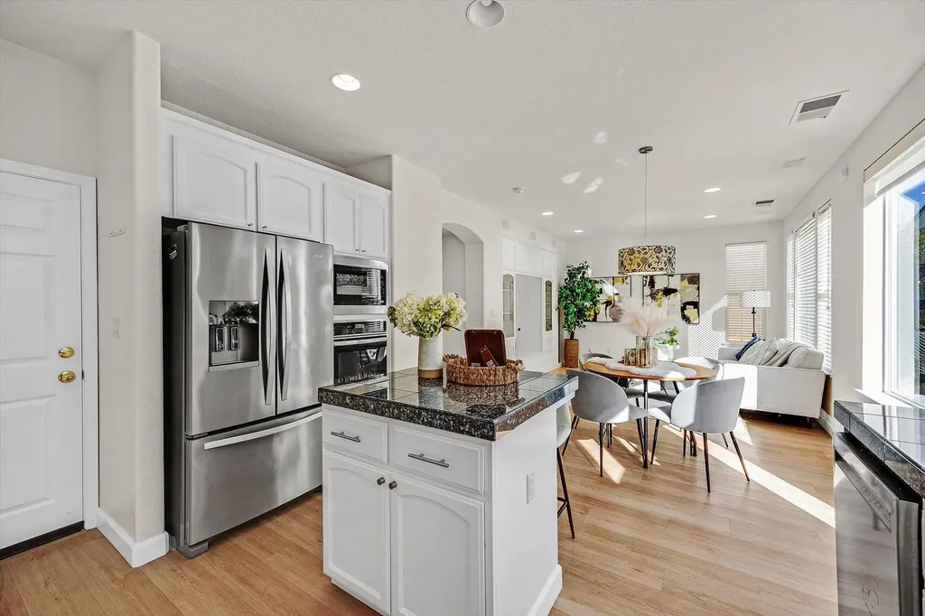 4185 Font Court Dublin CA 94568