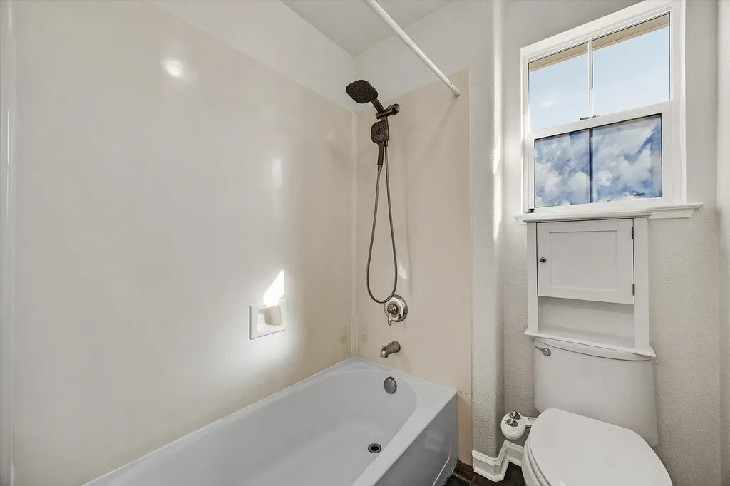 4185 Font Court Dublin CA 94568