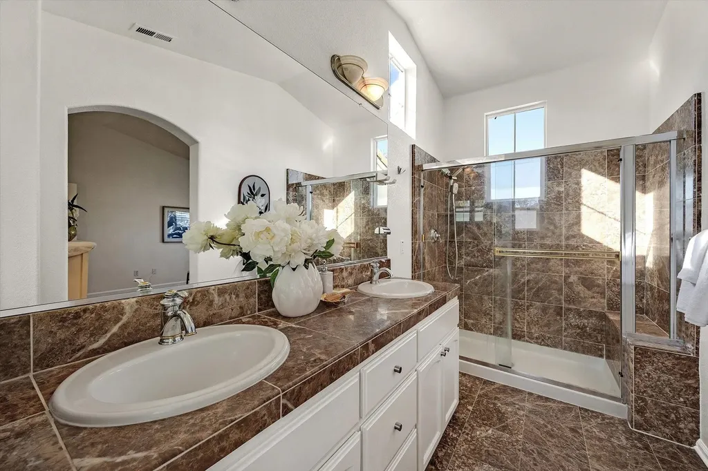 4185 Font Court Dublin CA 94568