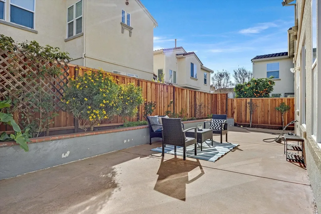 4185 Font Court Dublin CA 94568