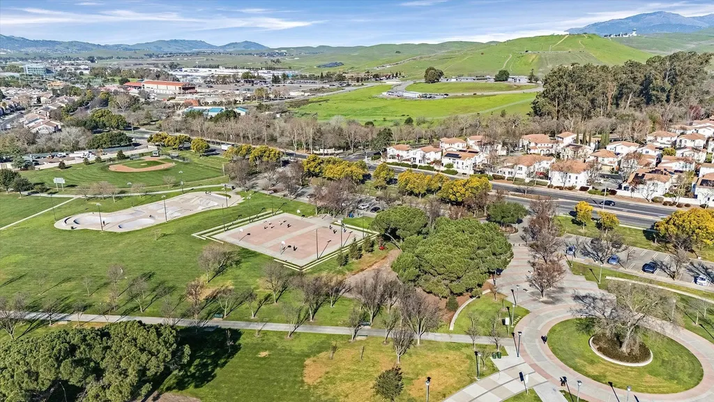 4185 Font Court Dublin CA 94568