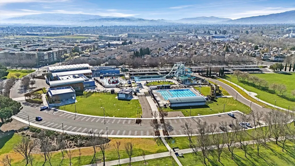 4185 Font Court Dublin CA 94568