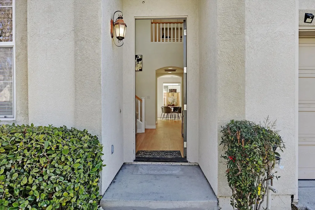 4185 Font Court Dublin CA 94568