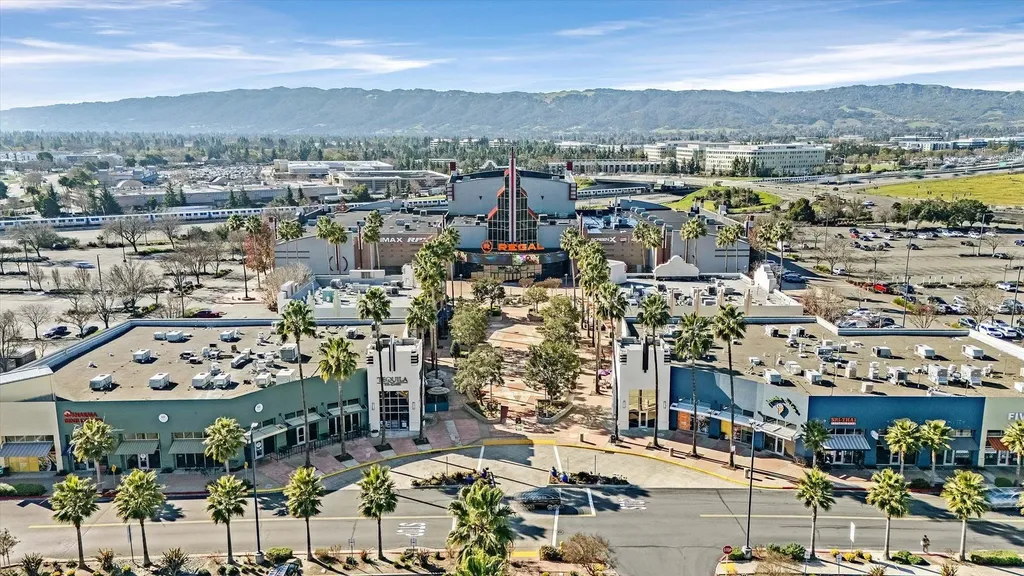 4185 Font Court Dublin CA 94568