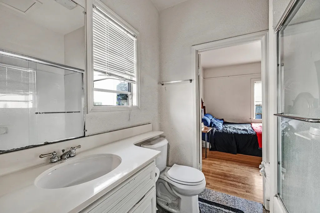 976 Park Street Alameda CA 94501