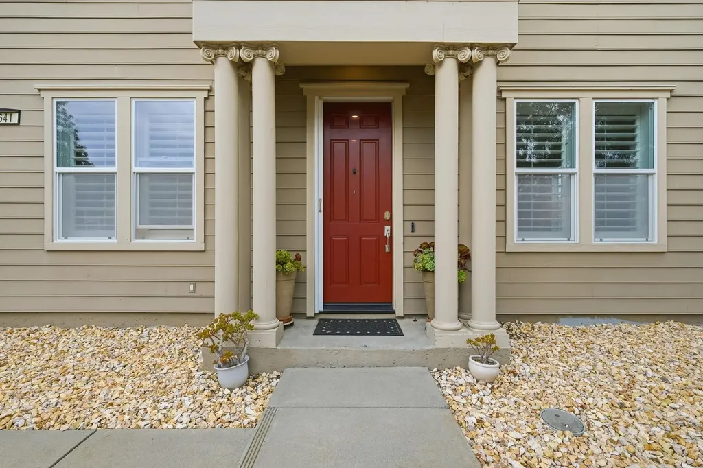 641 Kirkland Avenue Vallejo CA 94592
