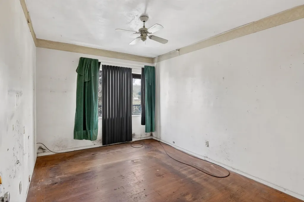 4343 Brookdale Avenue Oakland CA 94601