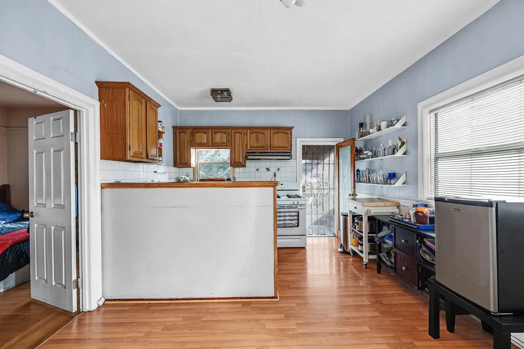 976 Park Street Alameda CA 94501