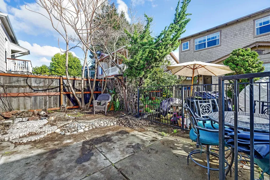 976 Park Street Alameda CA 94501