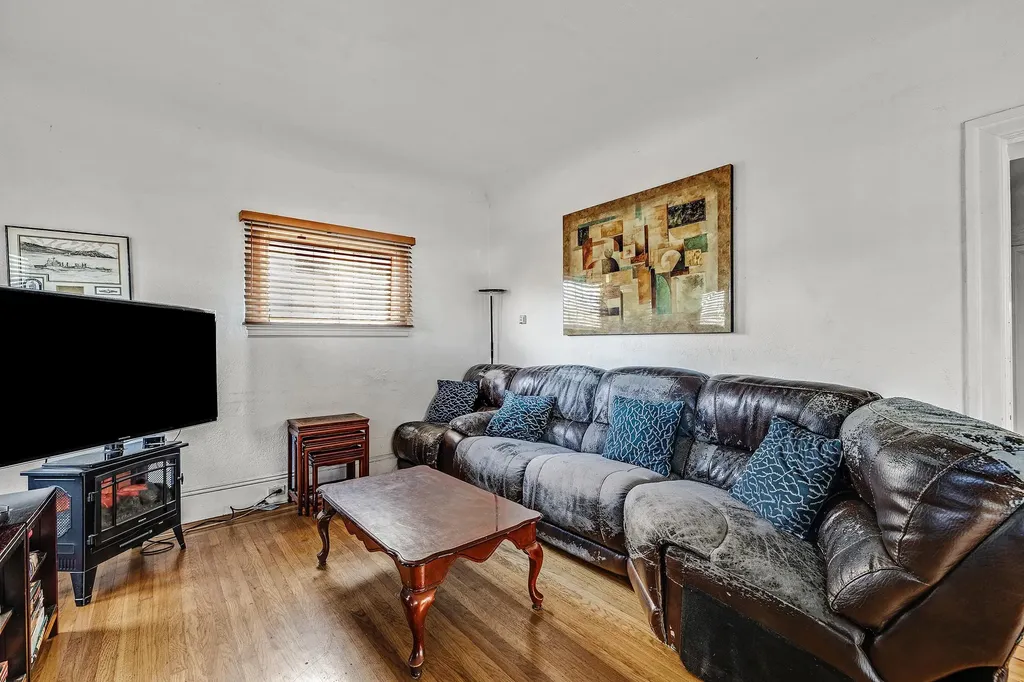 976 Park Street Alameda CA 94501