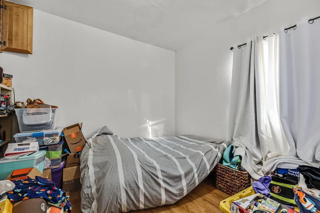 976 Park Street Alameda CA 94501