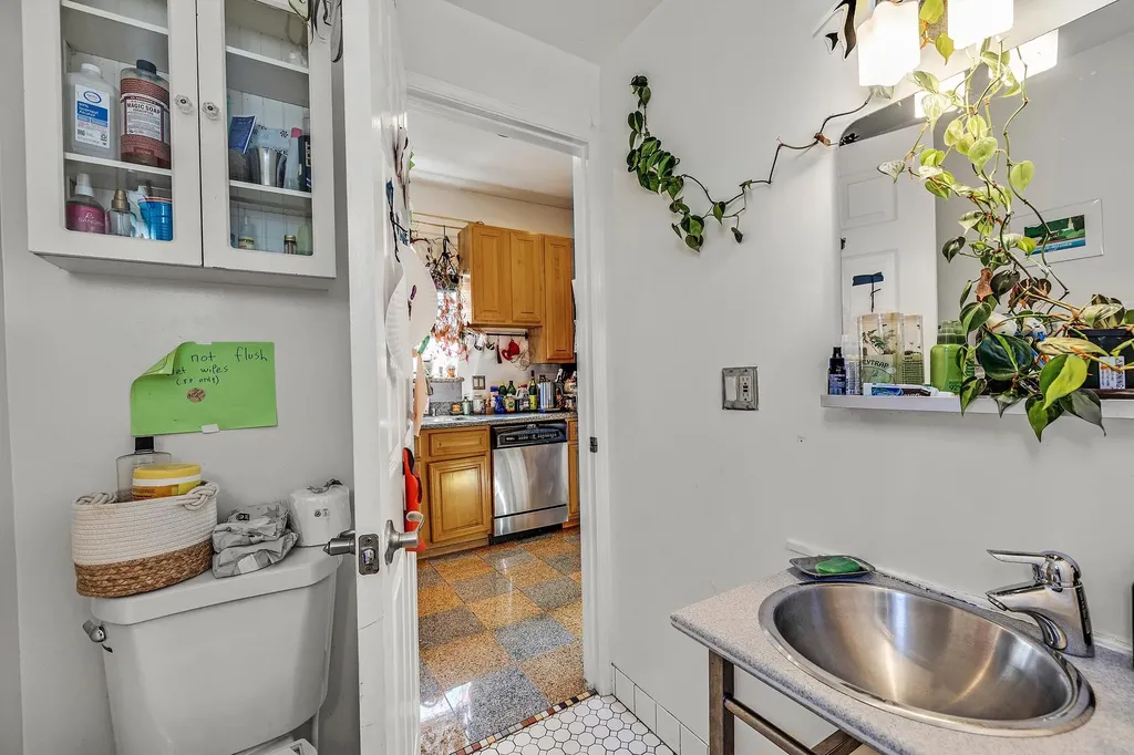 976 Park Street Alameda CA 94501