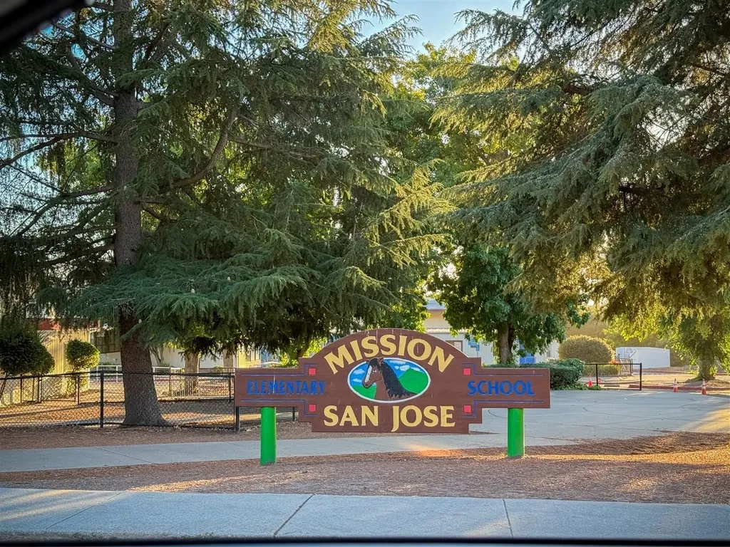 341 Dana Street Fremont CA 94539