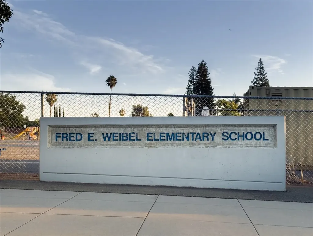 341 Dana Street Fremont CA 94539