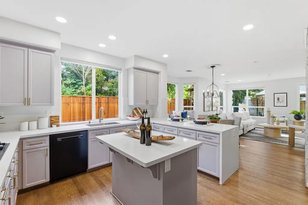 1147 Rebecca Drive Livermore CA 94550