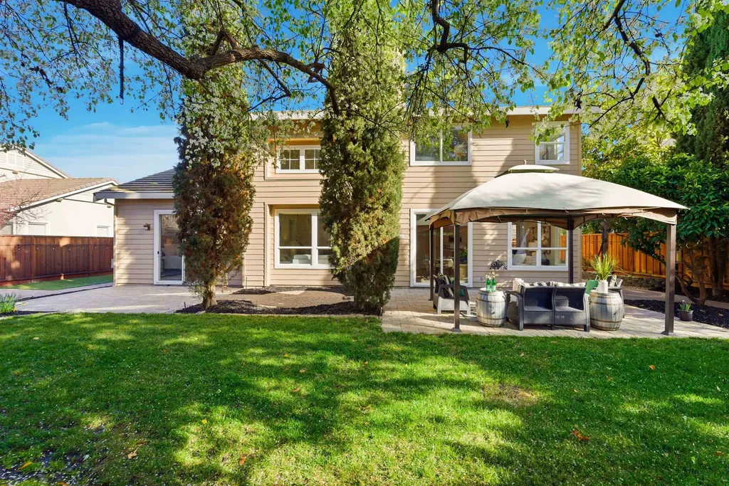 1147 Rebecca Drive Livermore CA 94550