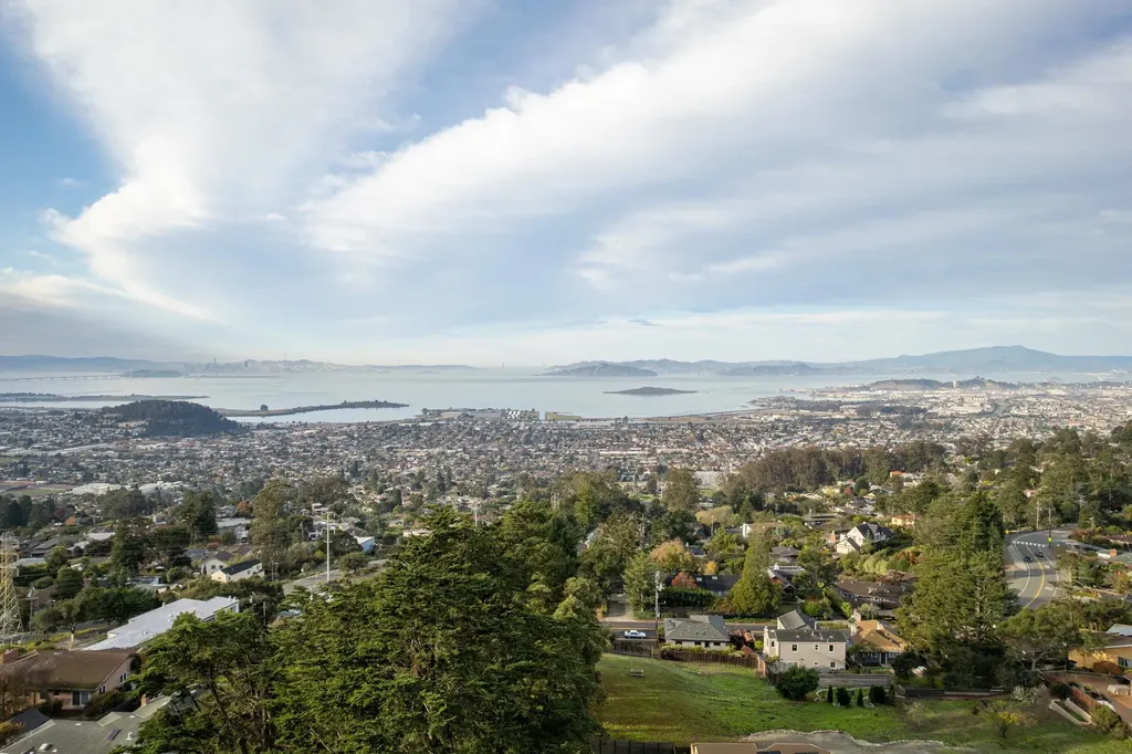 911 Clark Place El Cerrito CA 94530