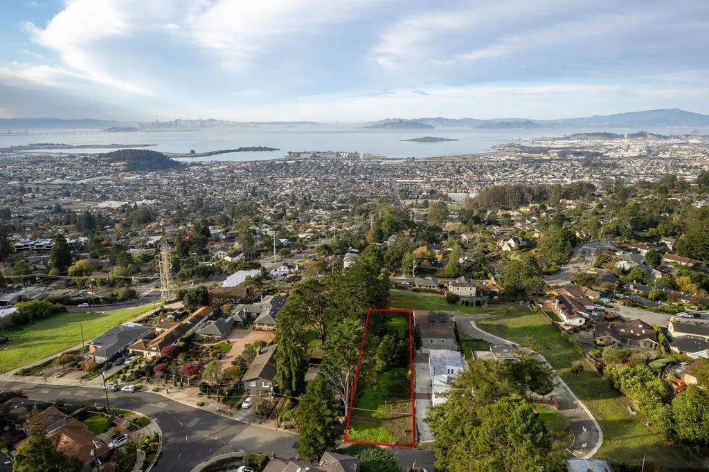 911 Clark Place El Cerrito CA 94530