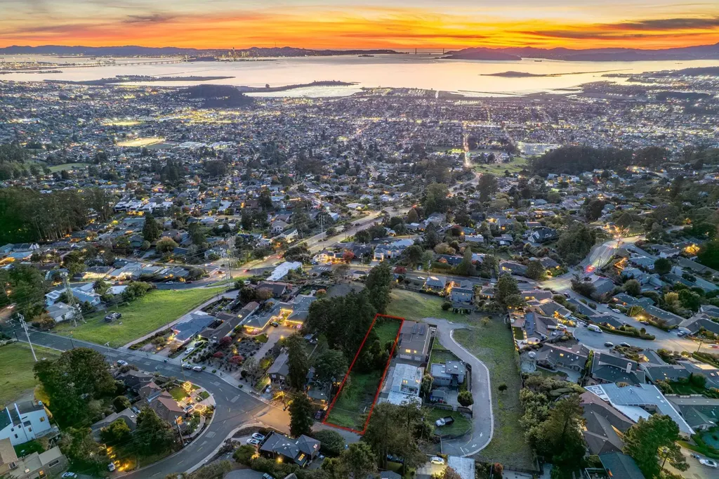 911 Clark Place El Cerrito CA 94530
