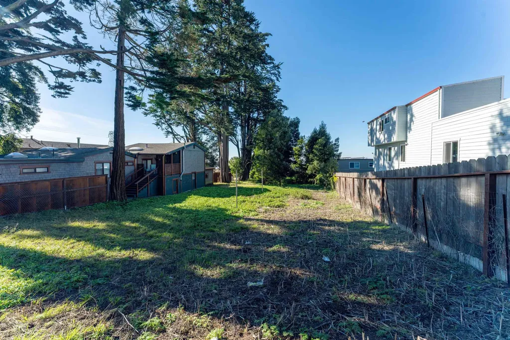 911 Clark Place El Cerrito CA 94530
