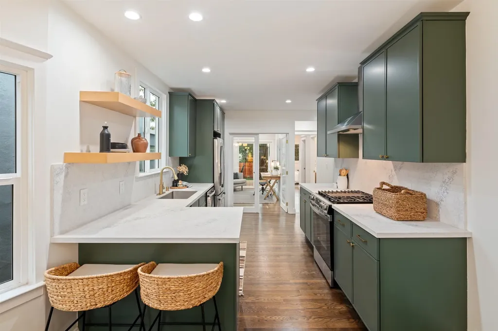 820 Key Route Boulevard Albany CA 94706