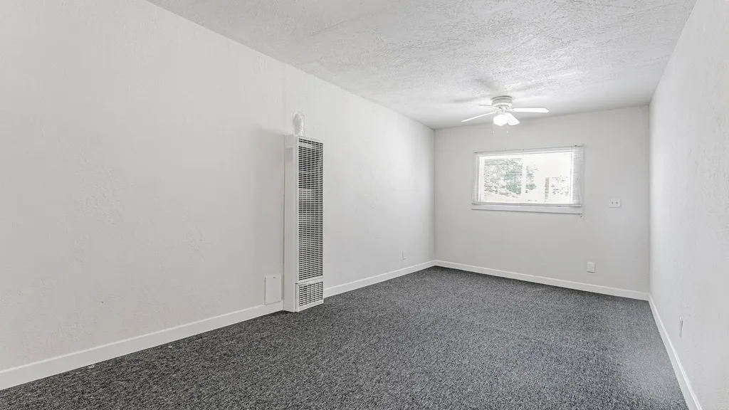 528 La Prenda Drive Oakland CA 94603