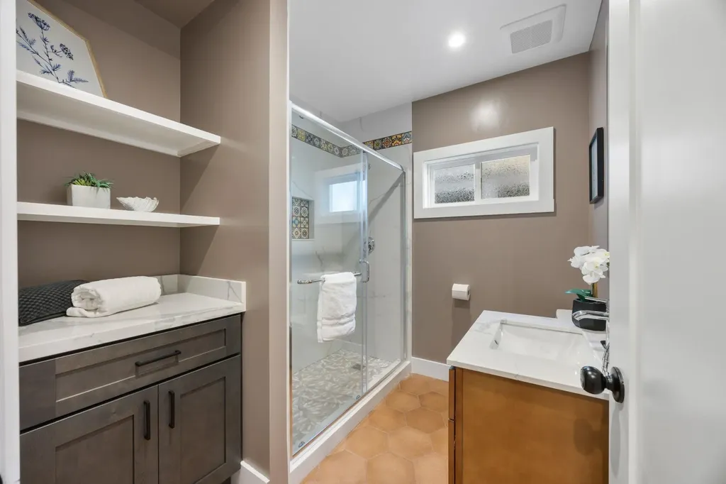 4175 Culver Street Oakland CA 94619