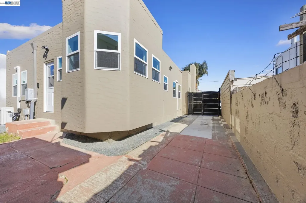 4175 Culver Street Oakland CA 94619