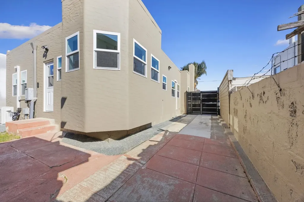 4175 Culver Street Oakland CA 94619