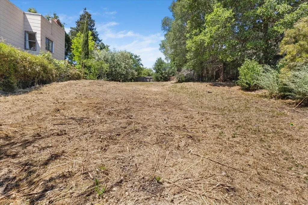 516 Hichborn Street Vallejo CA 94590