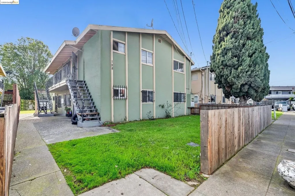 128 Catron Drive Oakland CA 94603