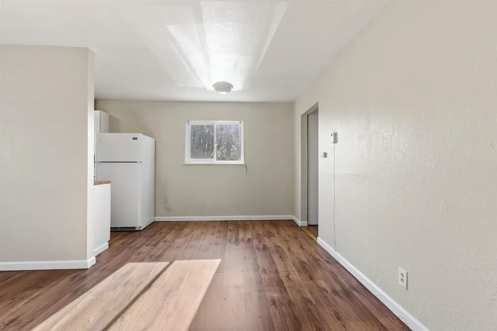 128 Catron Drive Oakland CA 94603