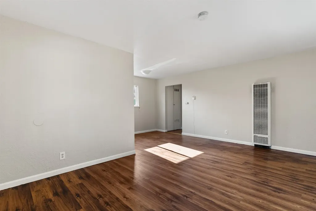 128 Catron Drive Oakland CA 94603