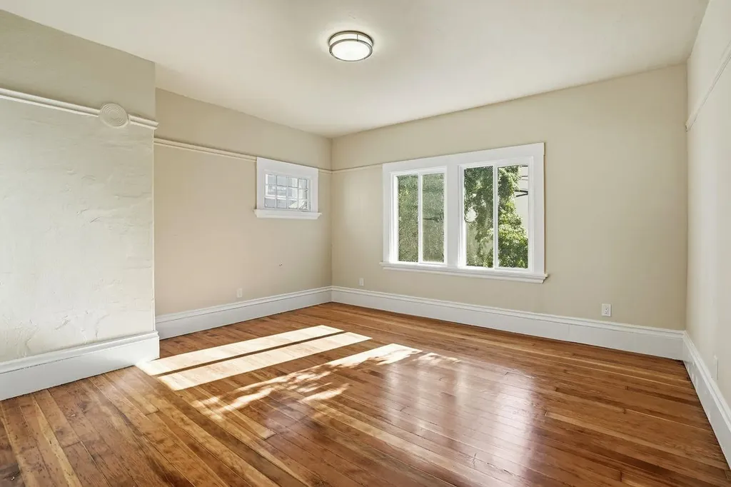 604 56th Street Oakland CA 94609