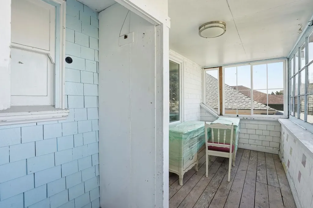 604 56th Street Oakland CA 94609