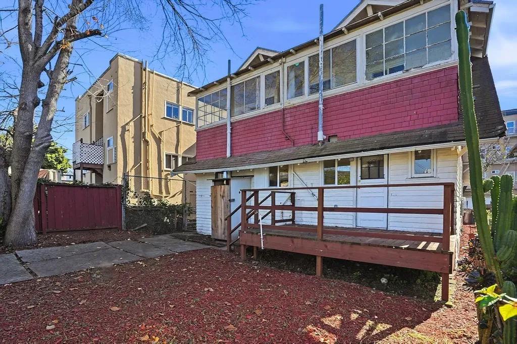 604 56th Street Oakland CA 94609