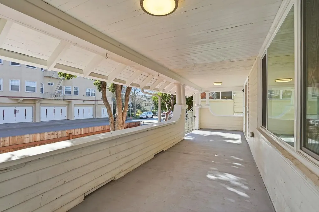 604 56th Street Oakland CA 94609