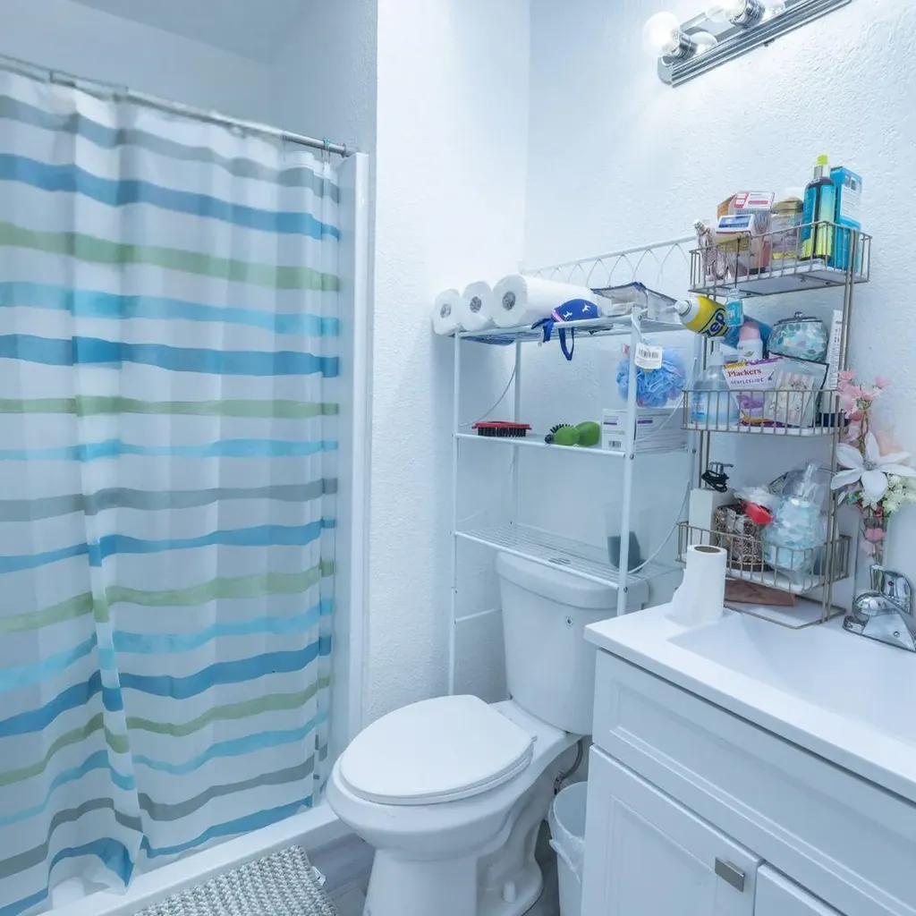 592 Willow Avenue Hayward CA 94541