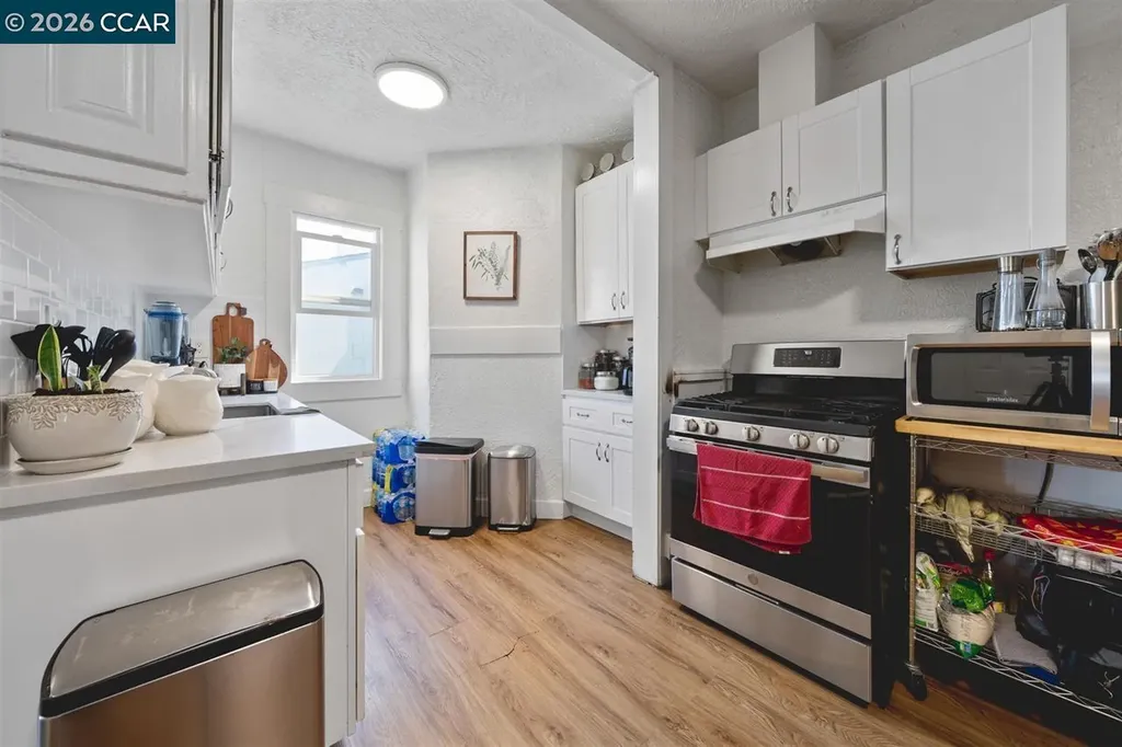 1707-1709 Peralta Street Oakland CA 94607