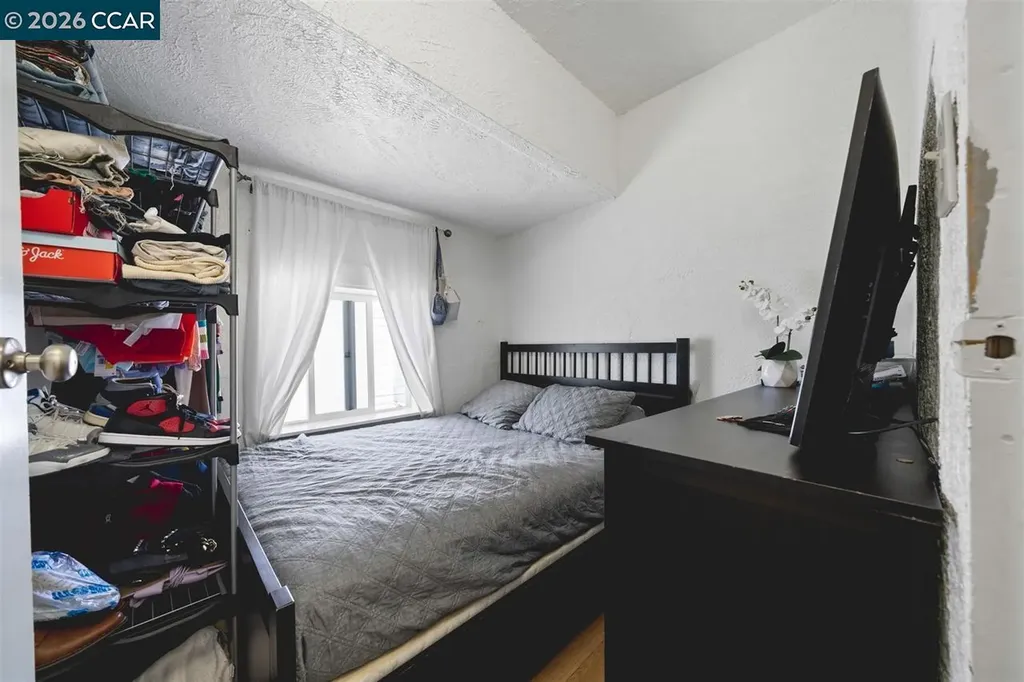 1707-1709 Peralta Street Oakland CA 94607
