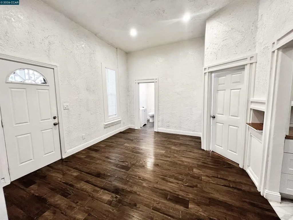 1707-1709 Peralta Street Oakland CA 94607